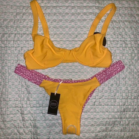 MOANA BIKINI- BAM AND HOLLY SHAKE BUNDLE - Picture 2 of 6